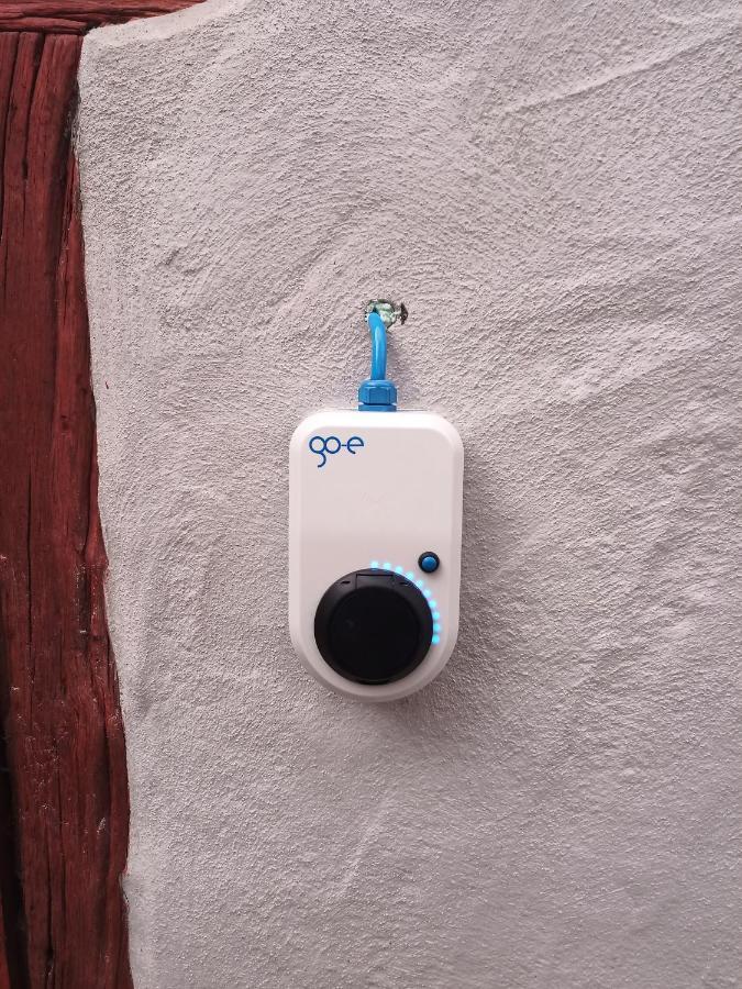 Gemuetliche Gaestezimmer In Einem Neu Sanierten Fachwerkhaus Sachsenheim Exterior photo